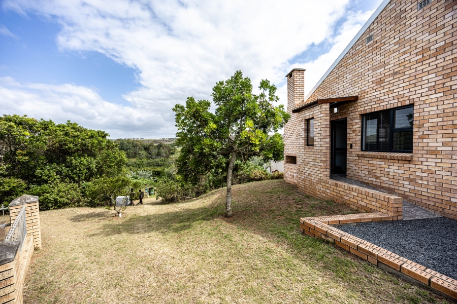 2 Bedroom Property for Sale in Cosy Corner Eastern Cape